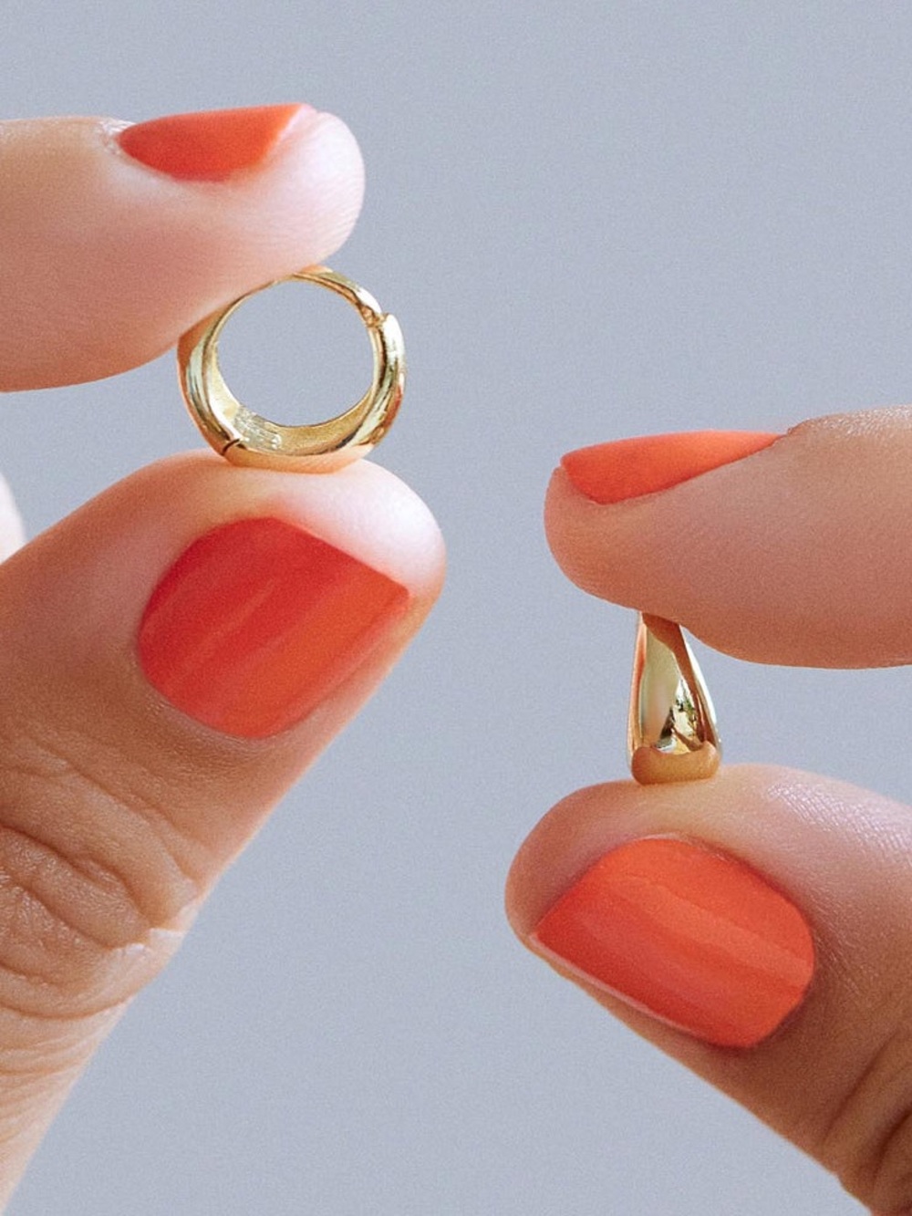 Ana Luisa Nate Huggie Hoop Earrings - Picture 1 of 5